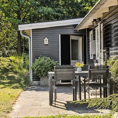 Сasa de vacaciones Connect In A Cosy Wooden *