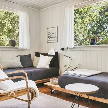 Connect In A Cosy Wooden 펜션 *