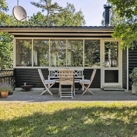 Connect In A Cosy Wooden Feriehus